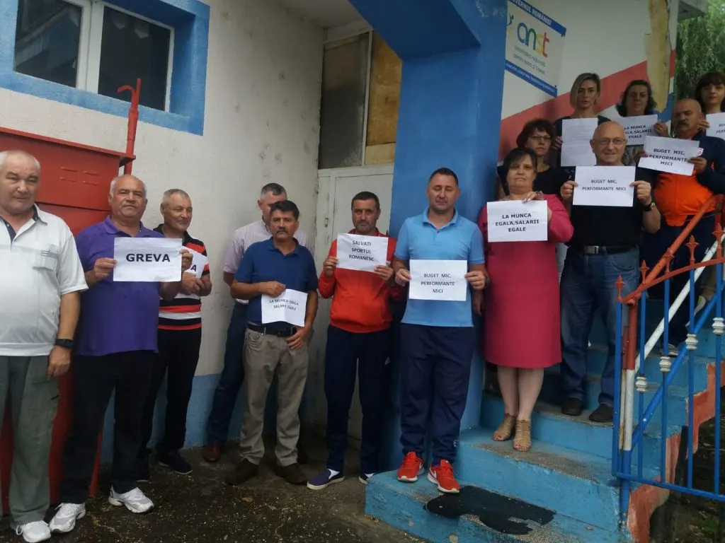 Grevă de avertisment la DJST Vrancea și la CS Unirea Focșani
