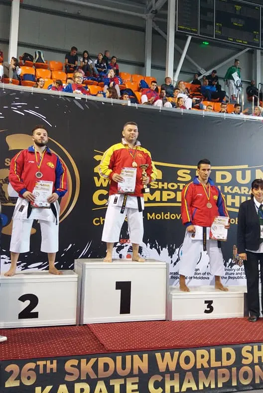 Focșăneanul Daniel Fusaru, de 3 ori aur la Campionatul Mondial de Shotokan