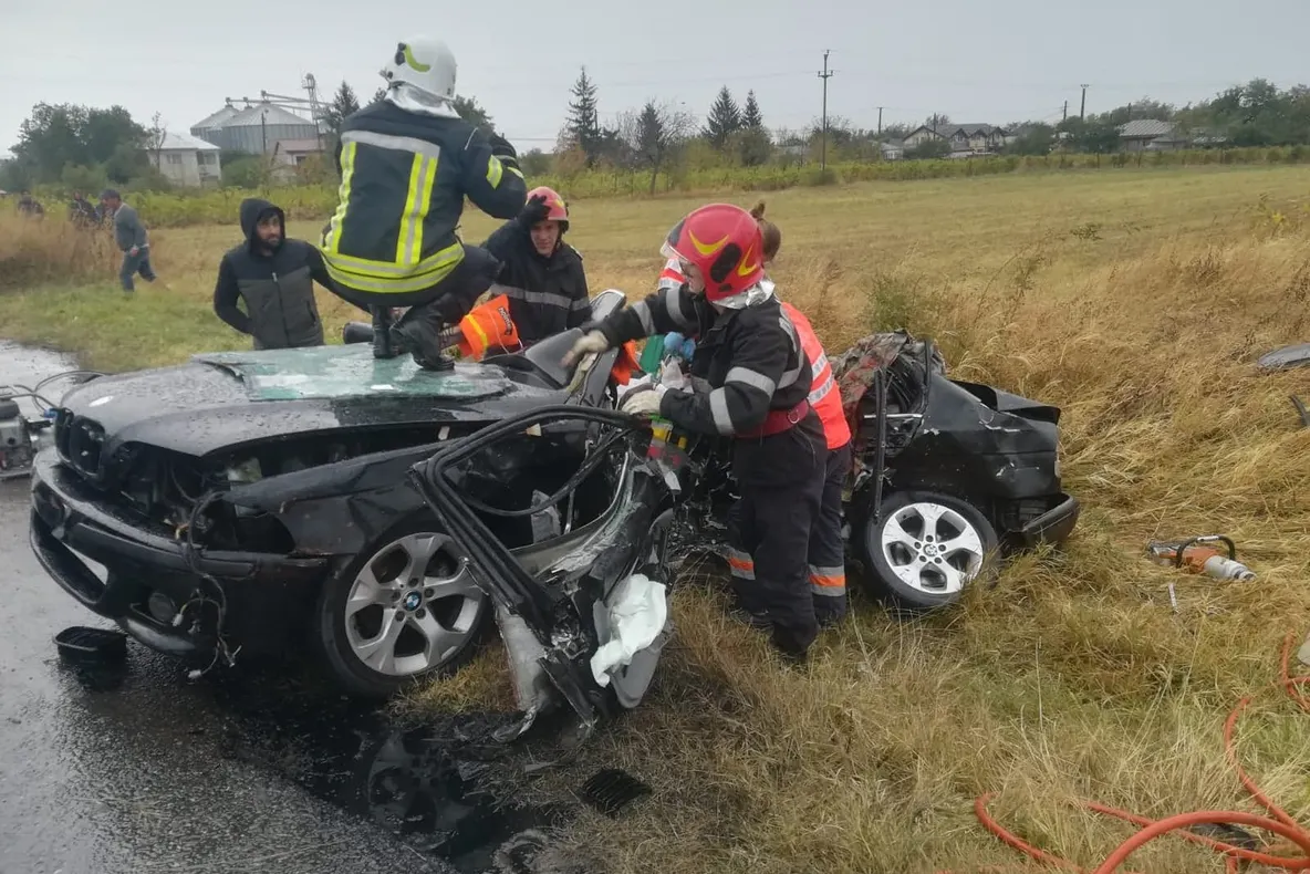 VIDEO Bărbatul accidentat dimineață, de un microbuz, a murit