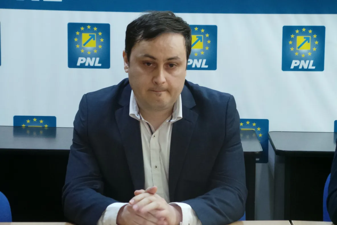 "Dușmanul" lui Oprișan din Diaspora, Ovidiu Burdușa, noul secretar de stat al Departamentului Guvernamental pentru Diaspora