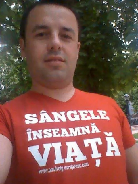 VIDEO - RESPECT - Un polițist focșănean și-a donat de trei ori cantitatea totală de sânge, pentru semenii în nevoie
