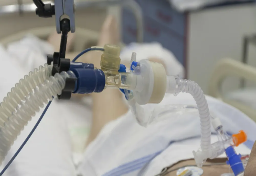 Record de decese în Vrancea pentru valul 4 – 10 morți de Covid19, printre care o persoană vaccinată cu schemă completă