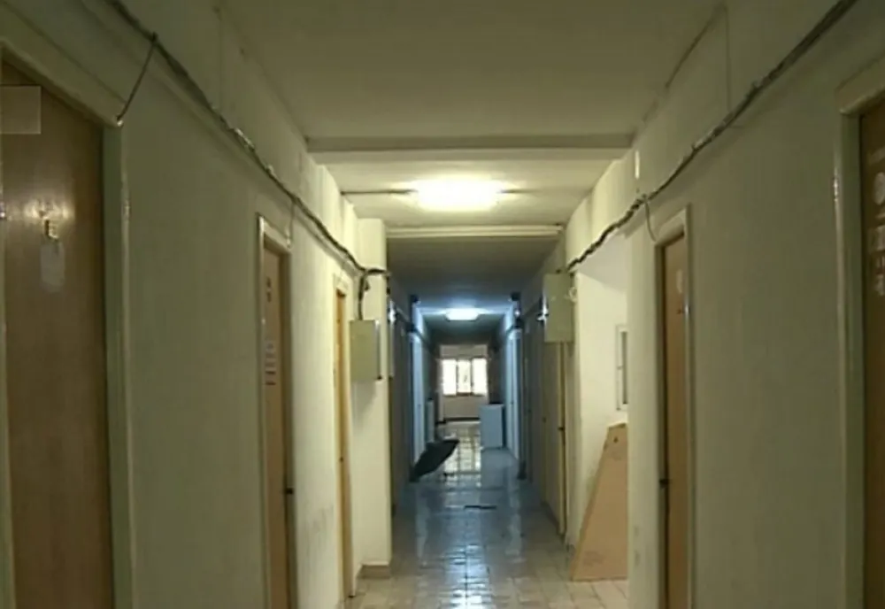 Student de la ASE, descoperit mort în camera de cămin în urma unei supradoze droguri 