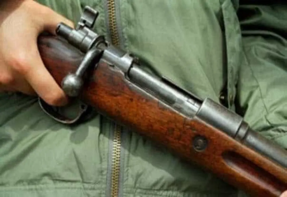 UN BĂRBAT A FOST ÎMPUȘCAT MORTAL LA O PARTIDĂ DE VÂNĂTOARE ÎN VRANCEA