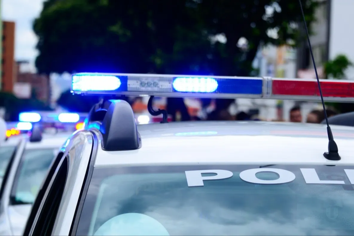 Jaf de proporții în Piatra-Neamț. Hoții au plecat cu un kilogram de aur