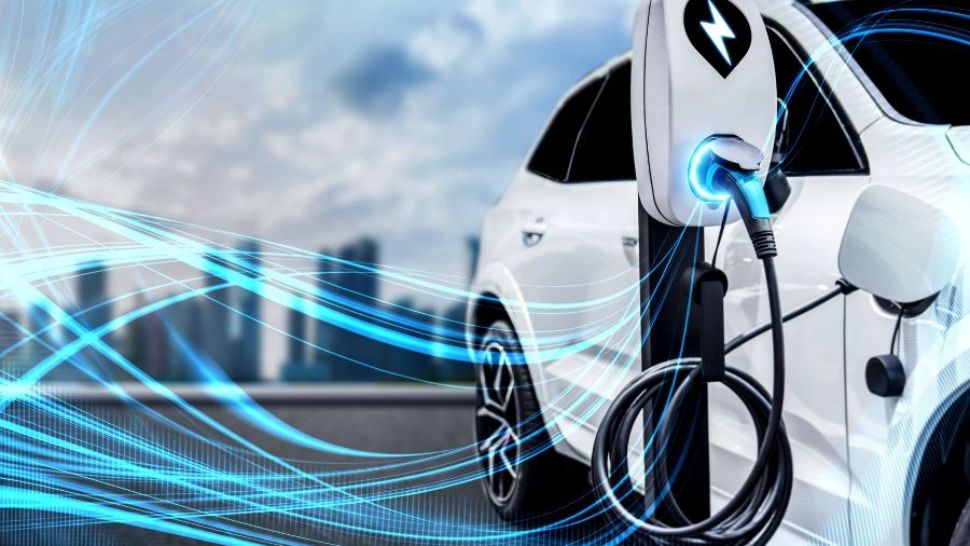 O companie auto recheamă aproape 100.000 de vehicule electrice din cauza unor probleme la baterii