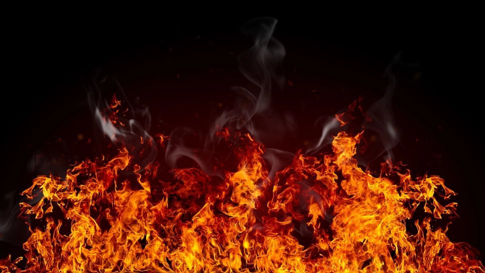 Au început din nou să dea foc terenurilor, provocând incendii