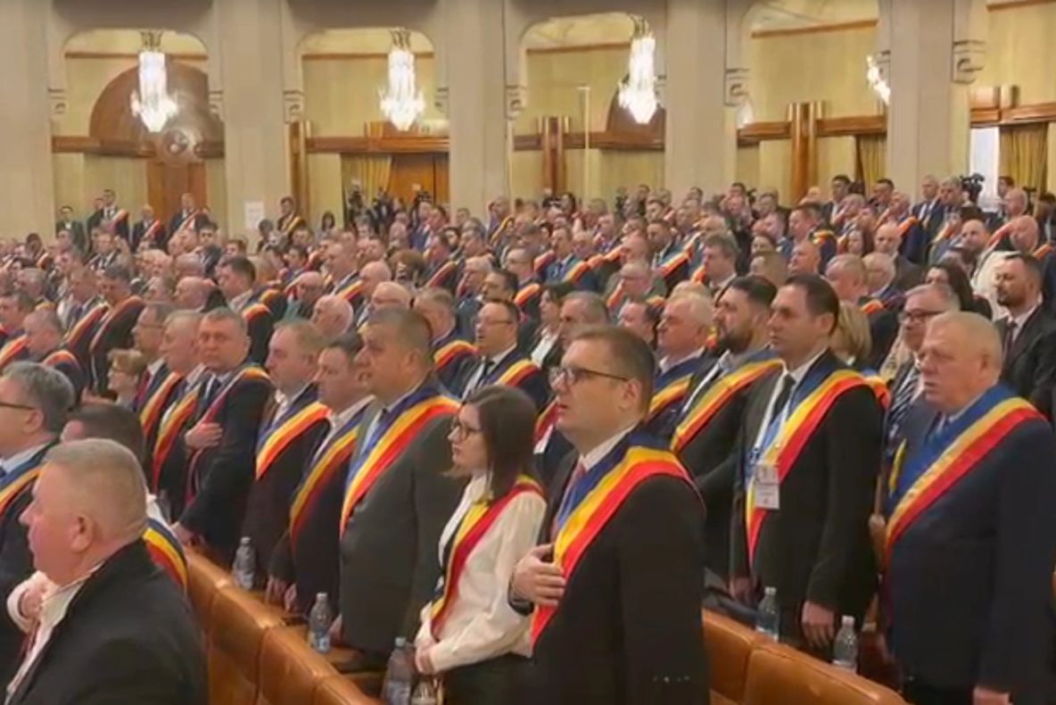 Reforma administrativă anunțată la nivel național nu va produce concedieri în cele 30 de primării conduse de liberali din Vrancea.