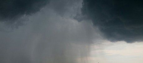 ULTIMA ORĂ  Cod galben de averse și descărcări electrice