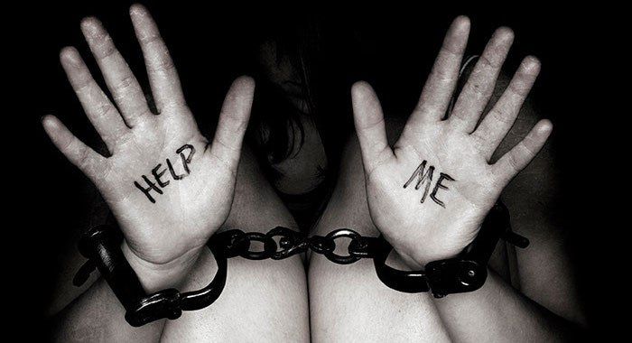 VIDEO INVESTIGAȚIE: Loverboy - traficanții de destine (un reportaj despre traficul de carne vie din România)