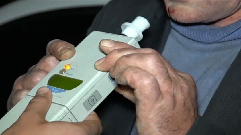 Un șofer beat din Vrancea s-a ales cu dosar penal în Buzău