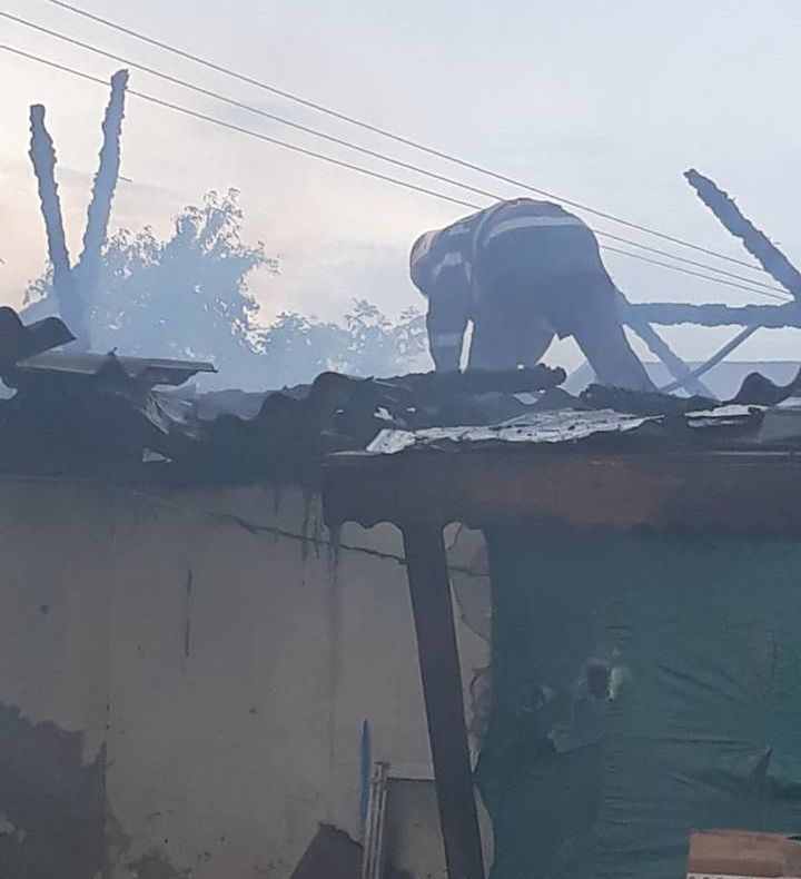ULTIMA ORĂ   Incendiu la o gospodărie în Bătinești
