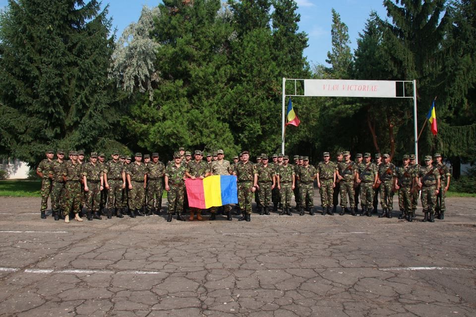 FOTO  Un căpitan turc s-a instruit la Brigada 8 LAROM