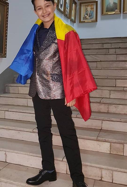 Micul artist Mihai Bratosin, invitat în Cetatea Filmului