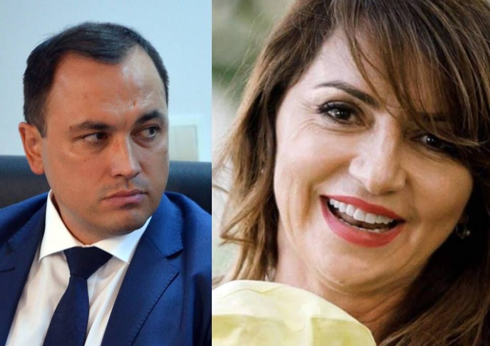 Primarul Misăilă a împărțit invitațiile la nuntă