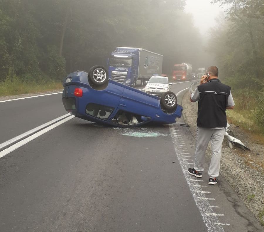 ULTIMA ORĂ   Traficul blocat pe E85, între Domnești și Adjud. Trei persoane fără semne vitale