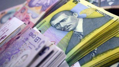 Dragoste oarbă și scumpă. O minoră a plecat cu banii concubinului ei și nu s-a mai întors