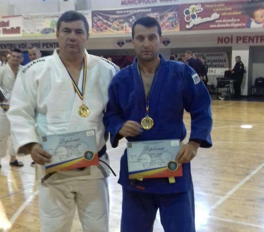 Doi polițiști vrânceni, medalii de aur la Campionatul Național de Judo al MAI
