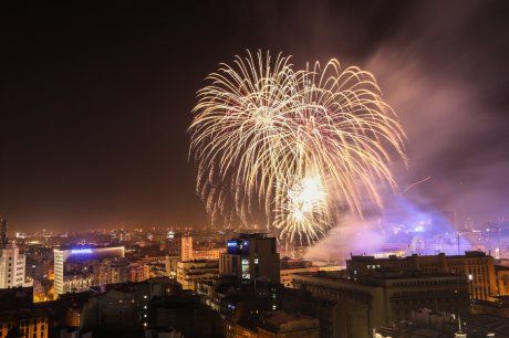 Risipa sfârșitului de an: Primăria Focșani alocă peste 200.000 de euro pentru spectacolul de revelion