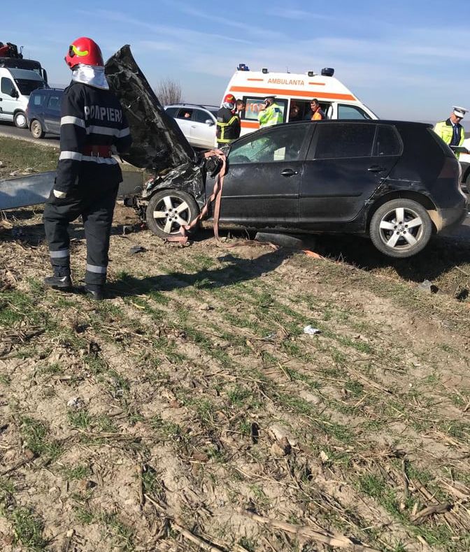 ULTIMA ORĂ Accident grav la ieșire din Focșani, patru persoane au fost rănite