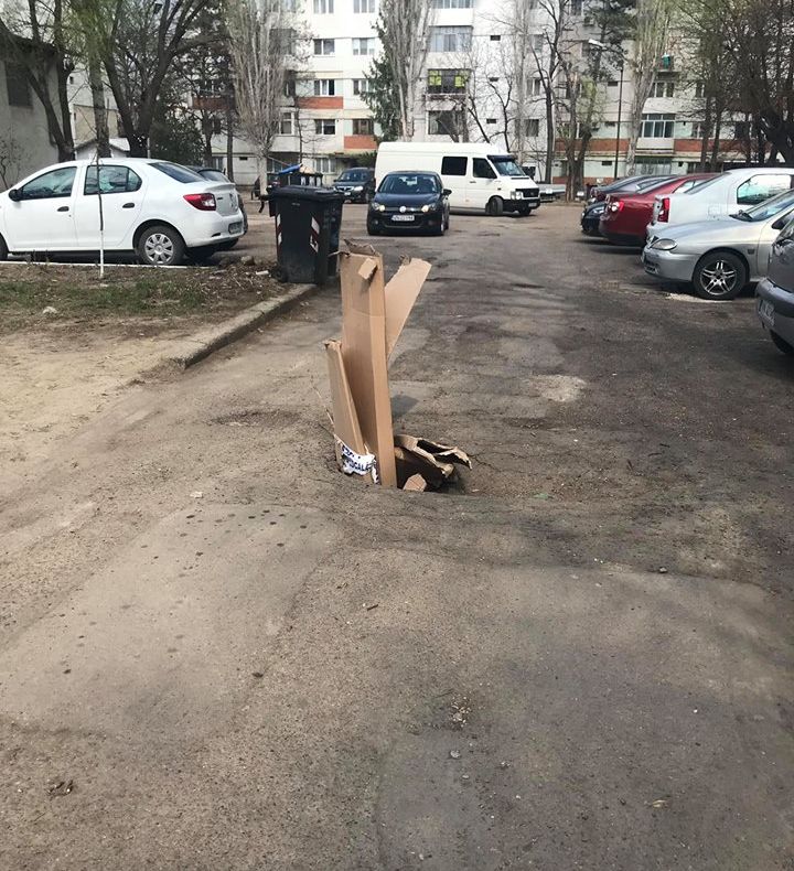 Domnule primar Misăilă, strada asta tot Iohannis neortodoxul v-a împiedicat să o reparați?