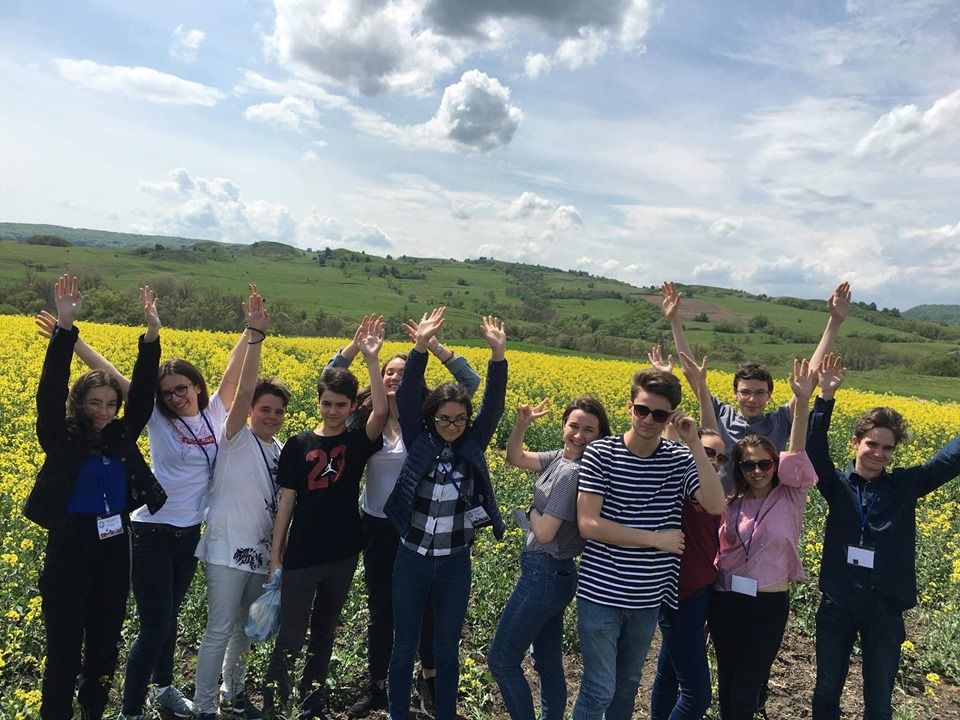 Cu ce rezultate s-au întors elevii vrânceni de la Olimpiada Națională de Geografie