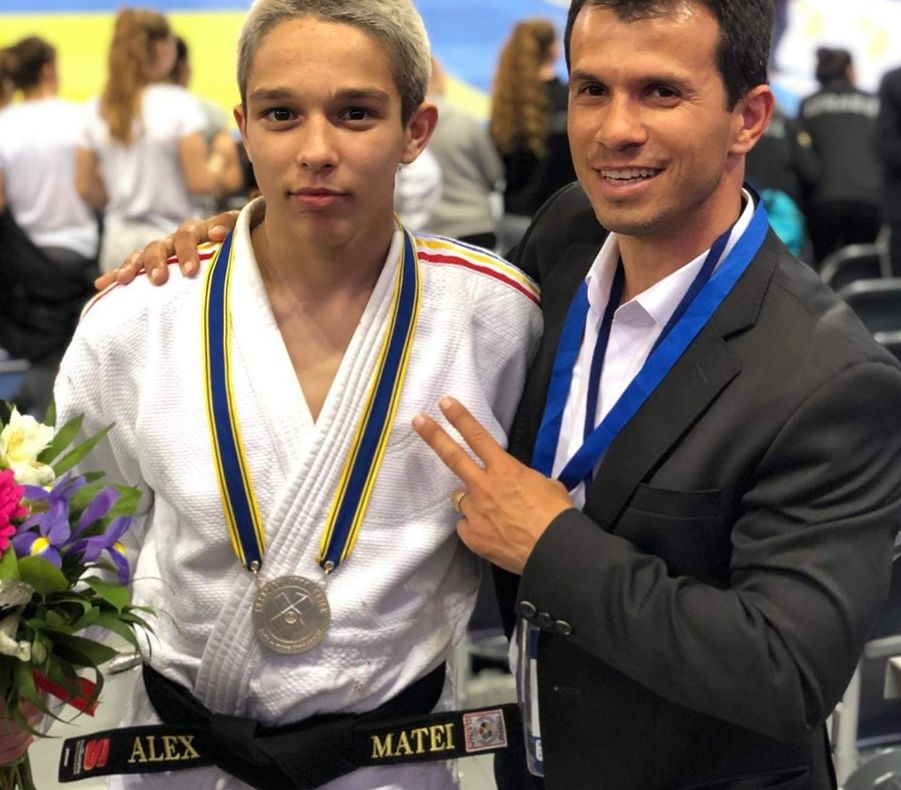 Argint și bronz pentru tinerii judoka din Vrancea la Cupa Europeană de la Cluj
