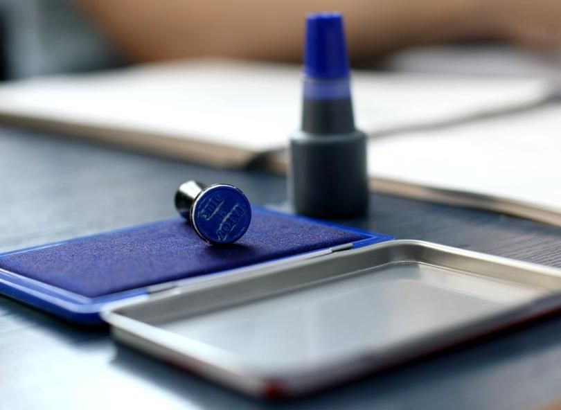 Un consilier PSD, acuzat că a cărat oameni la vot și le-a spus cu cine să voteze