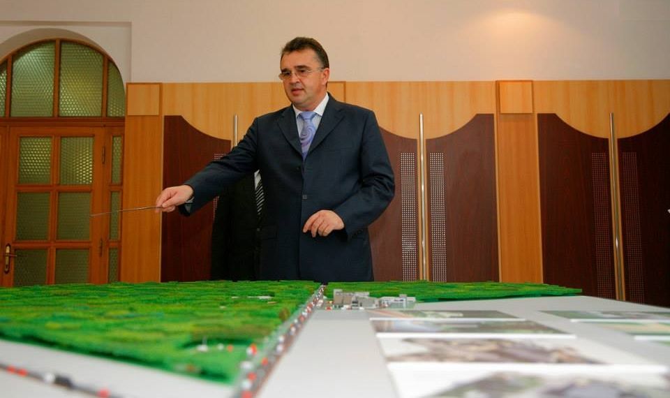 Proiectul viitorului spital județean prezentat de Oprișan - plagiat după cel al Spitalului Masonic din Chicago