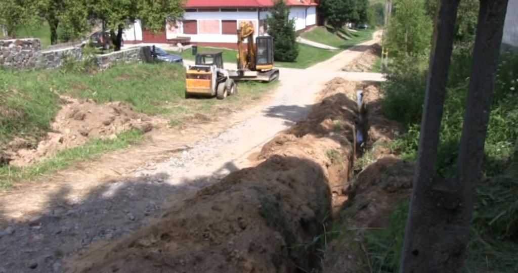 Criza apei potabile, în Vrancea, se adâncește. Tot mai mulți primari nemulțumiți de CUP