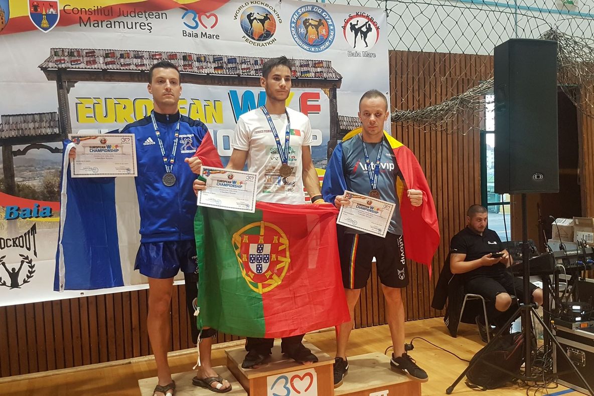 Medalie europeană de bronz pentru focșăneanul Viorel Otavă, la kickbox