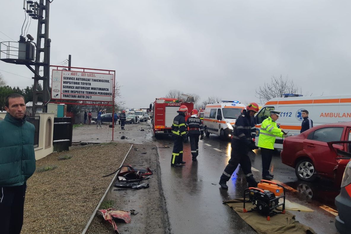 VIDEO ULTIMA ORĂ Încă o persoană decedată în carnagiul de pe Centura Focșaniului