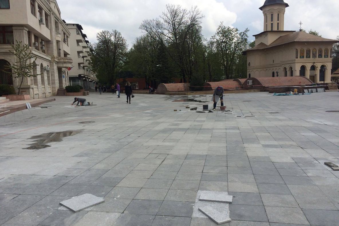 Piața Unirii din Focșani, o vacă de muls bani publici, constant, la 9 ani de la reabilitarea cu fonduri europene