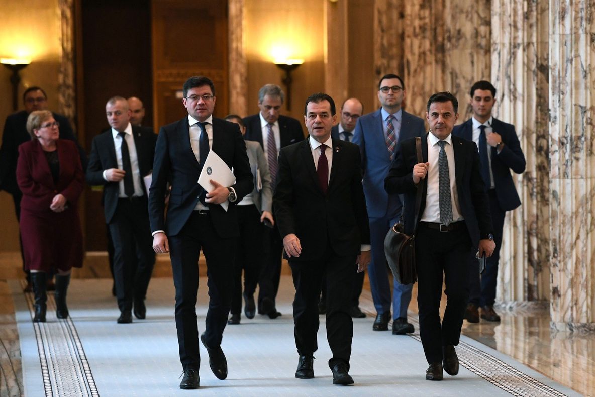 Miniștrii vrânceni Ștefan și Alexe, prezenți și în Guvernul Cîțu. Vezi schimbările din nou cabinet