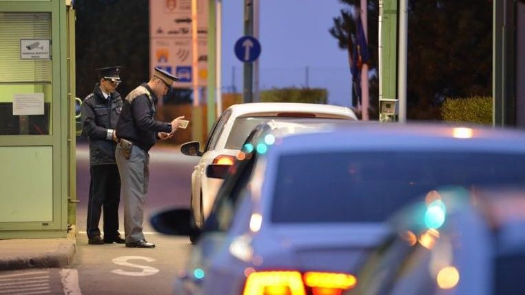 ULTIMA ORĂ Șase vrânceni întorși azi noapte în țară au fost trimiși în centrul de carantină