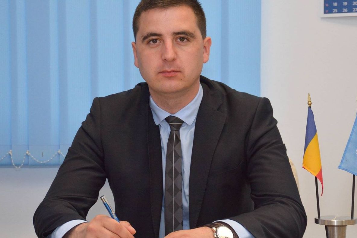 Tablete gratuite și wi-fi gratuit pentru copiii săraci din Vizantea Livezi