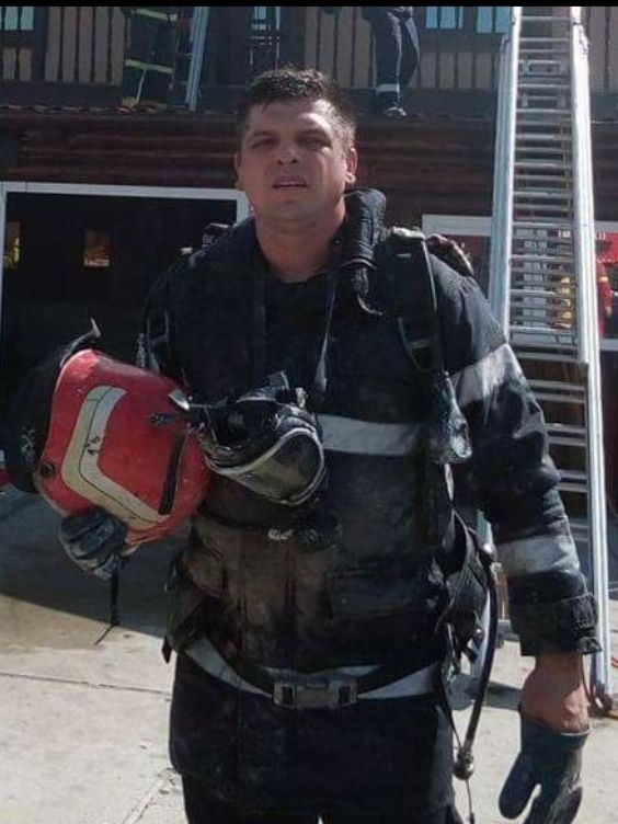 Un pompier vrâncean, aflat în timpul liber, a salvat de la moarte un bărbat intrat în stop cardio-respirator