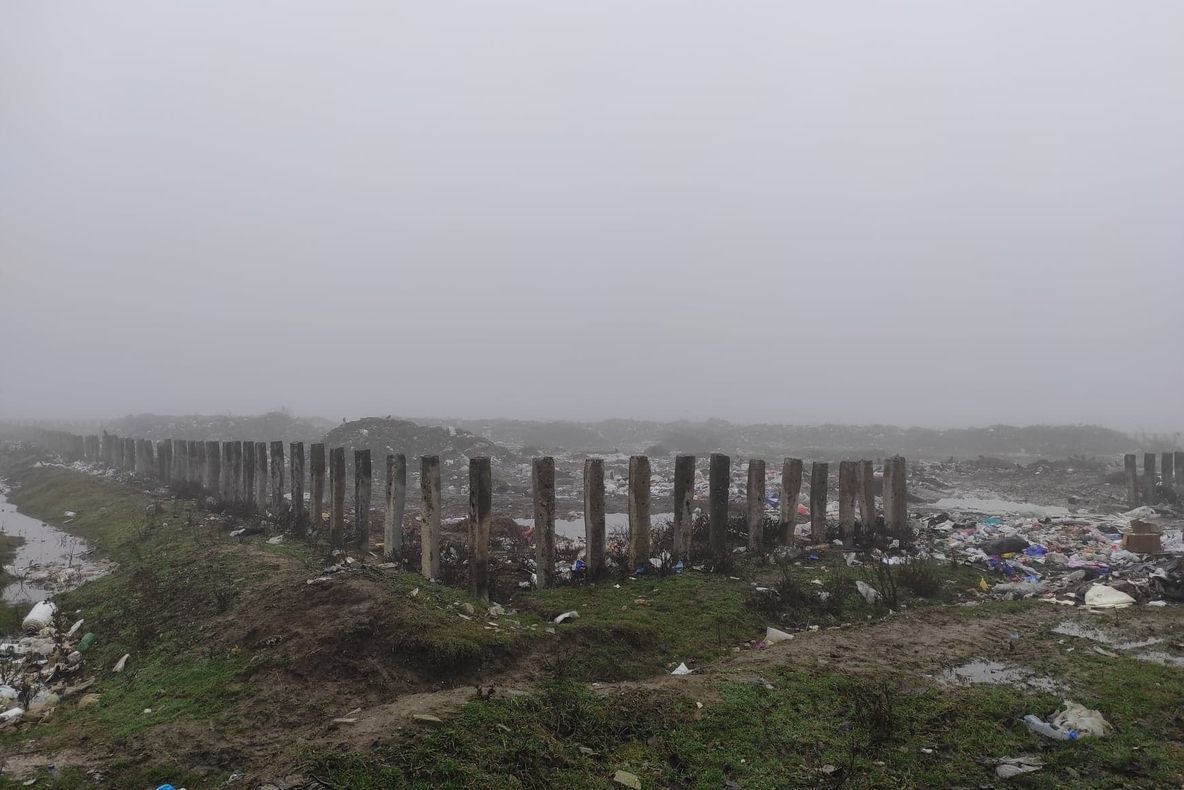 VIDEO Primăria Mărășești, amendată de Garda de Mediu după reportajul cu gunoaiele care sufocă orașul, difuzat de Realitatea Plus