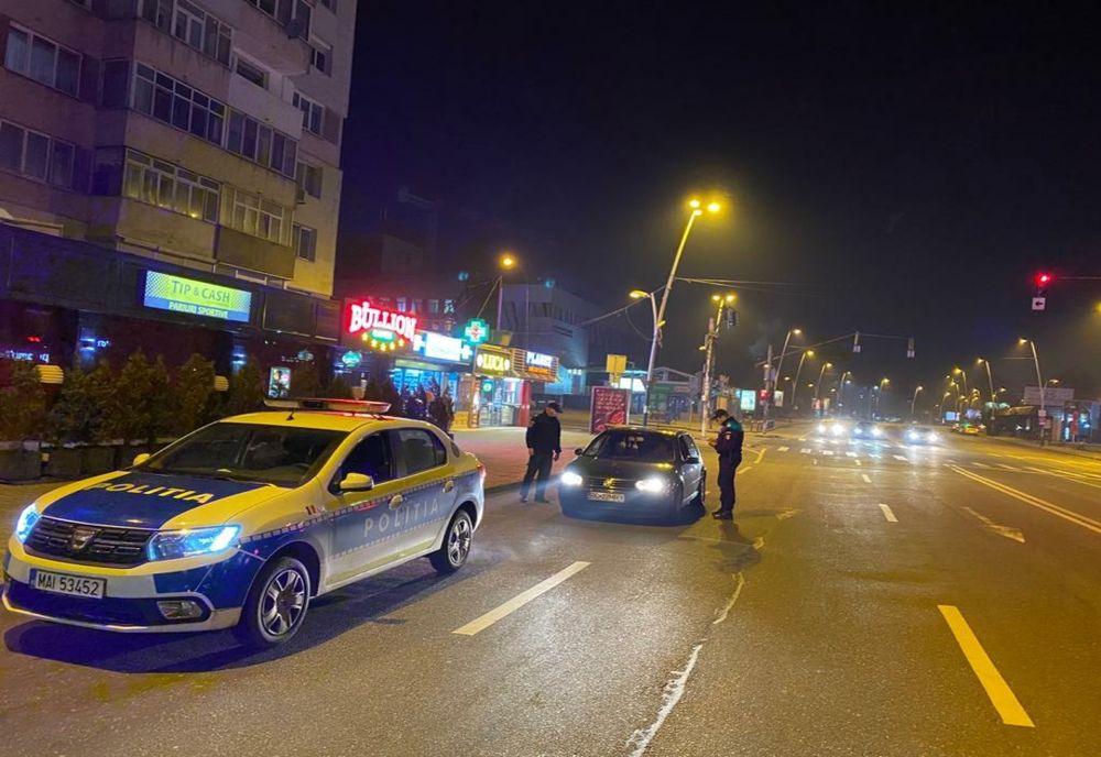 Petreceri întrerupte de polițiști. Printre participanți s-au numărat și angajați MAI