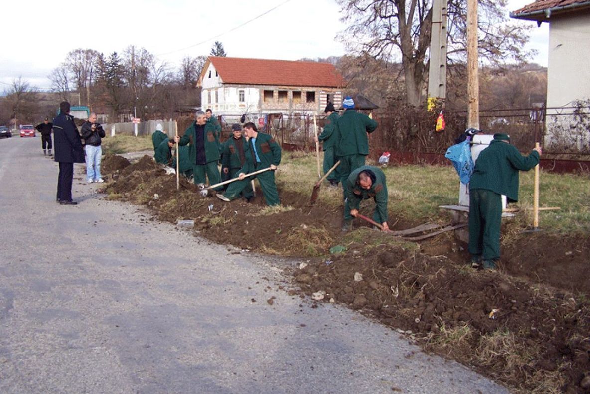 Firmele private pot angaja 7000 de deținuți apți și gata de muncă, spune ANP