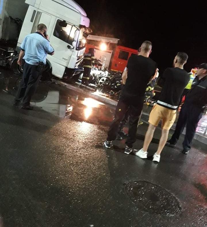ULTIMA ORĂ Trei morți, azi noapte, într-un accident pe centura Focșaniului