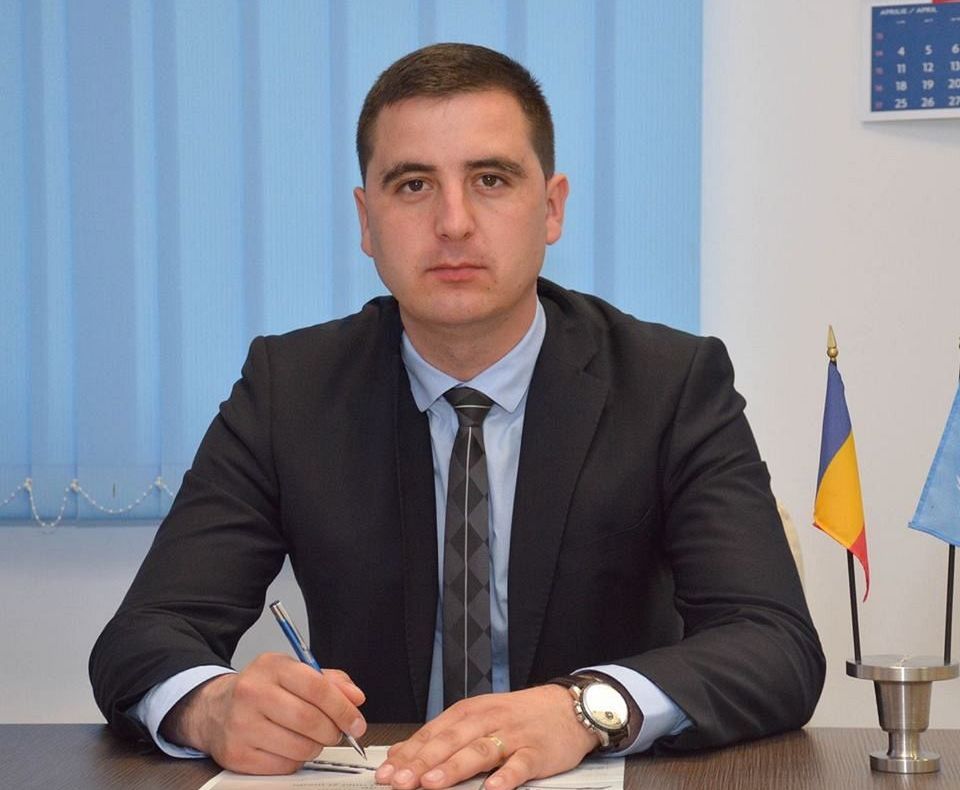Cel mai tânăr primar PNL din Vrancea - dezamăgit de partid și de Iohannis: lăsați calculele și combinațiile!