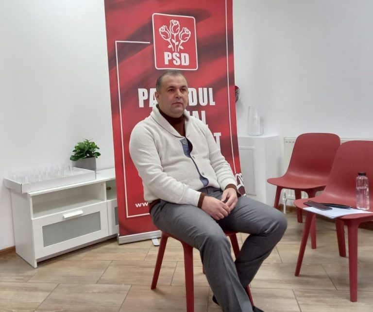 Prefectul Halici, acuzat că se implică în alegerile interne din comunele vrâncene - "Ne amenință că ne taie fondurile de la Guvern"