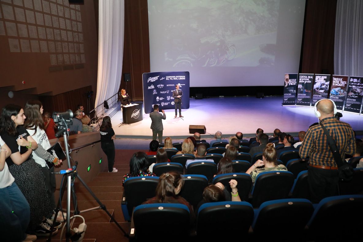 Start proiectului de prevenire și reducere a consumului de substanțe psihoactive “Eu,  tu, noi, liberi!”!