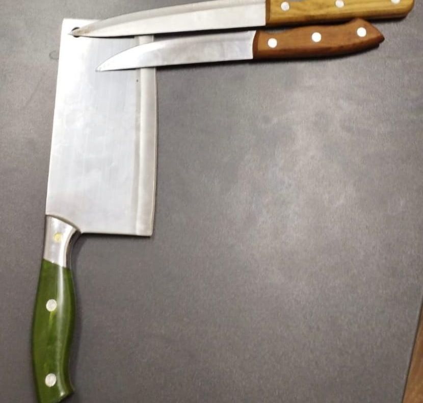 Focșăneni fugăriți cu satârul pe stradă