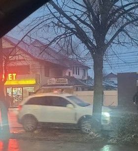 Ultima oră - un focșănean a ieșit cu toporul pe stradă, a vrut să spargă o conductă de gaze și să-i dea foc