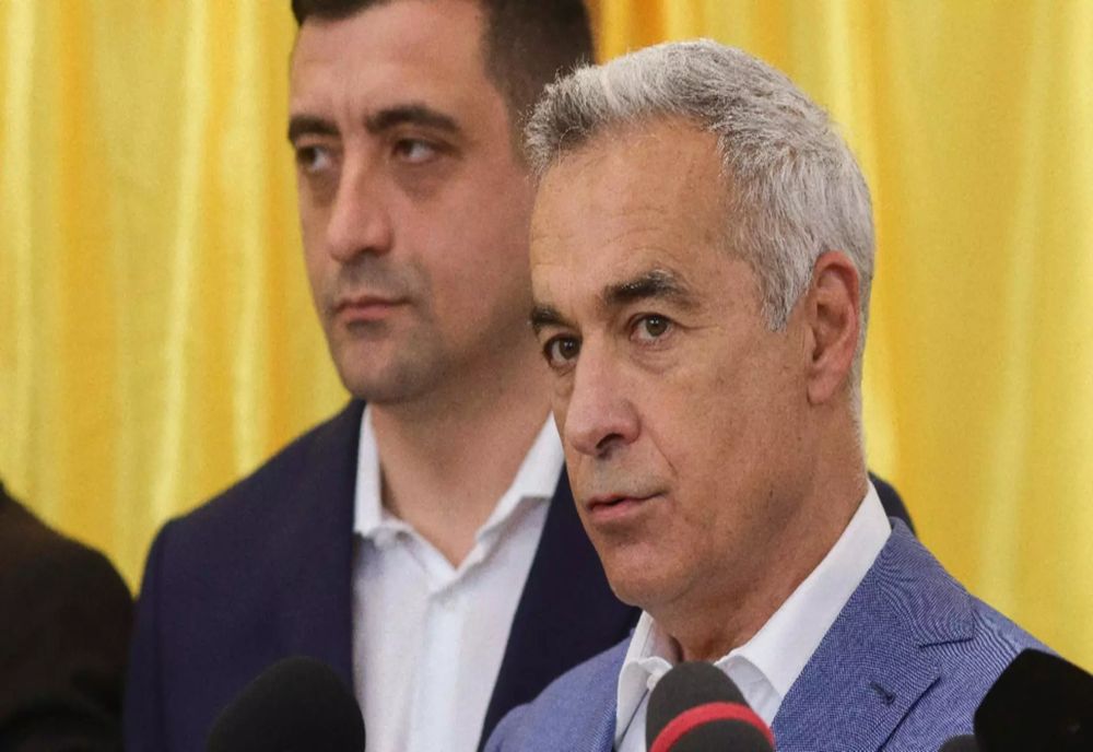 CĂLIN GEORGESCU, MESAJ DE FORȚĂ PENTRU ROMÂNI: ”AM VENIT SĂ NE LUĂM ȚARA ÎNAPOI ȘI TURUL 2 ÎNAPOI”. ZECI DE OAMENI I-AU SCANDAT NUMELE