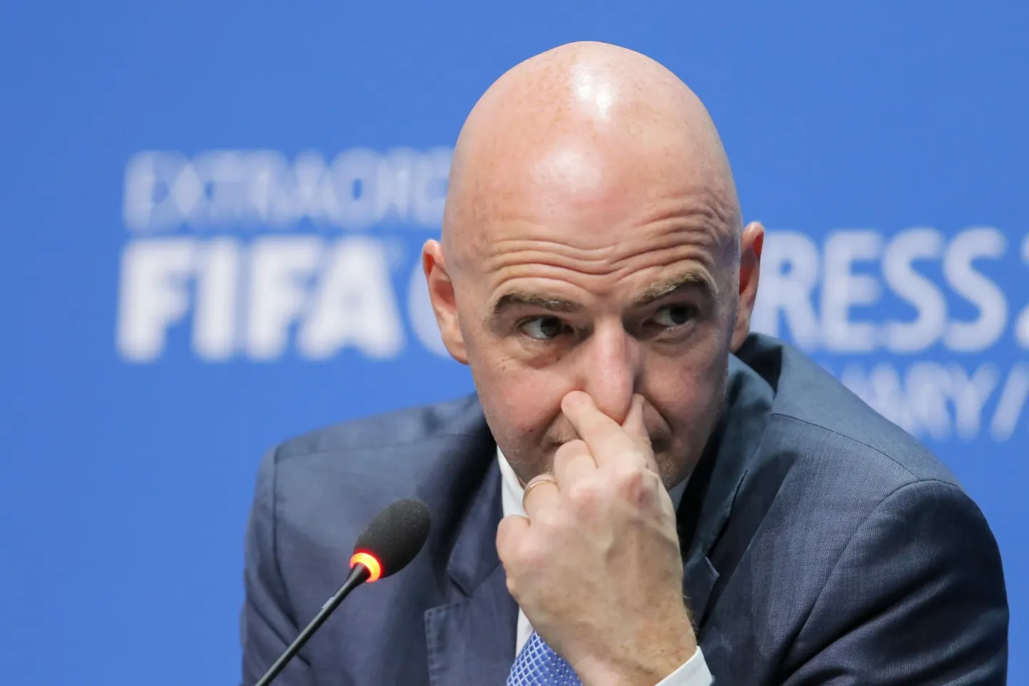 Presiunea crește asupra lui Infantino. Marile confederații caută un rival pentru alegerile FIFA