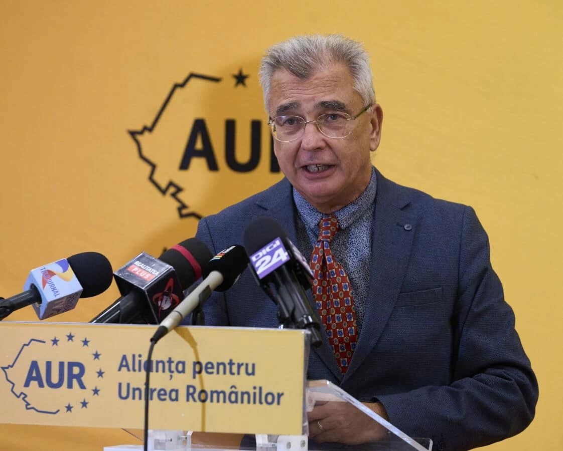Petrișor Peiu (liderul senatorilor AUR): „Guvernul îi atribuie, fără licitație, un contract de 1 miliard de lei unei firme deținute în principal de un concitadin al premierului”