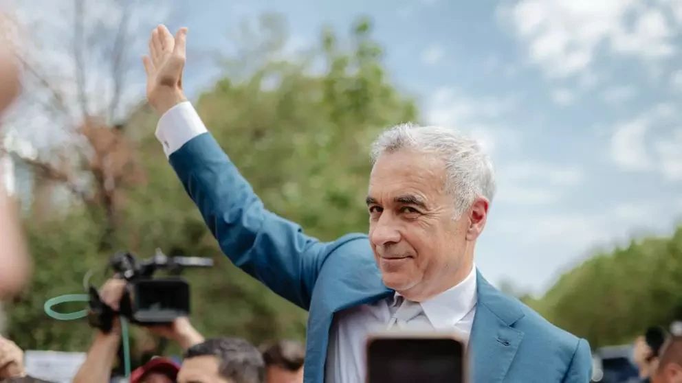 Călin Georgescu, mesaj crucial după retragerea licenței Realitatea Plus: „Un abuz și o nedreptate periculoasă. Ora 20:55, președintele interzis de Sistem, în direct la Culisele Statului Paralel - LIVE TEXT